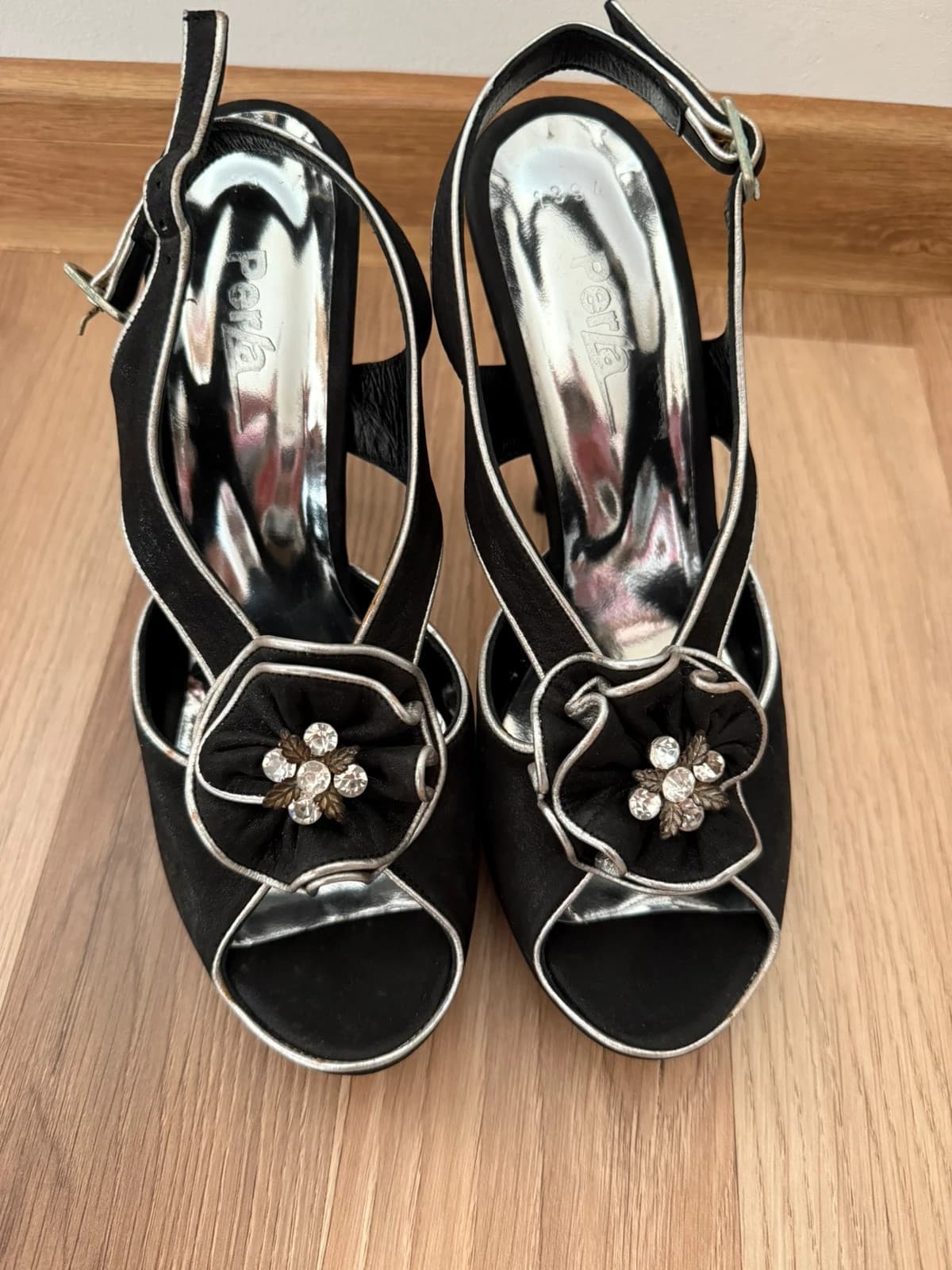 Perla Sandali in pelle