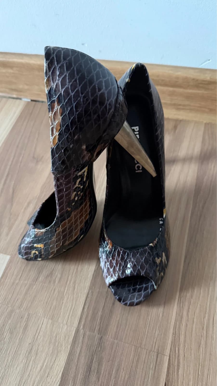 Pier lucci Pantofi cu toc